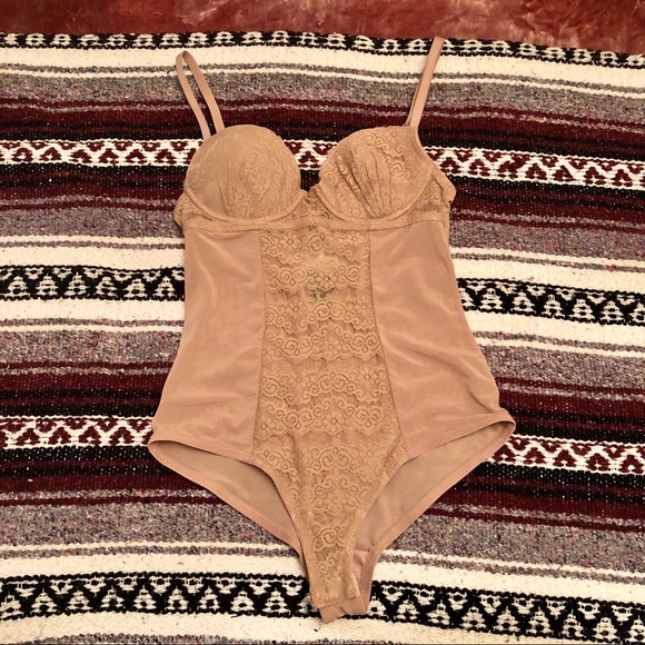 Forever 21 Other - Forever 21 pink/nude lace bodysuit